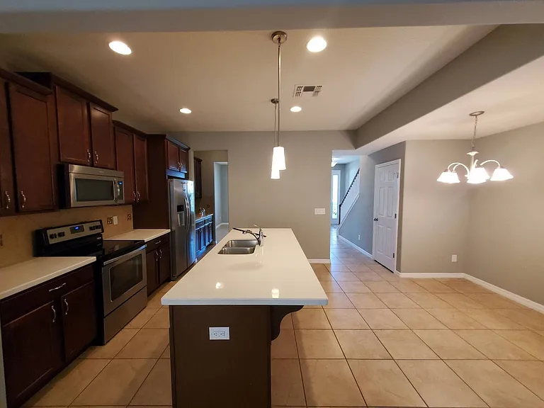 8404 Iron Mountain Trl — Photo 17