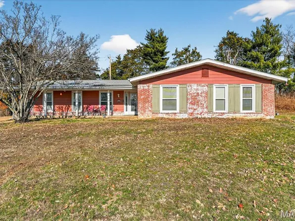 107 Little Hill Ct, Ballwin, MO 63011