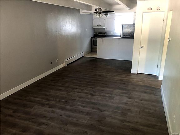 3rd image of 525 Penn St APT 305