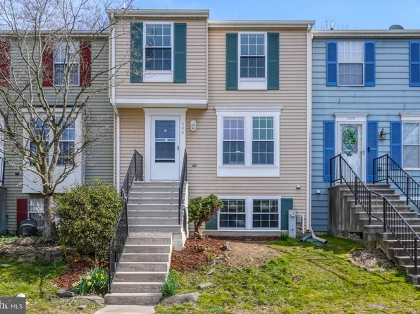 1006 W Shore Dr, Edgewood, MD 21040