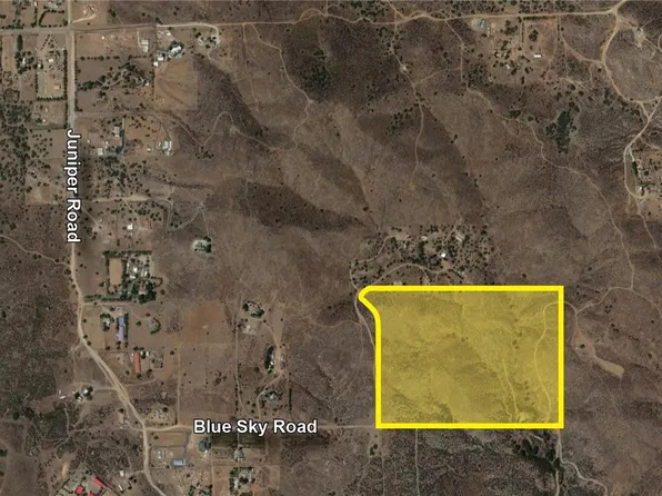 2 Blue Sky Rd, Perris, CA 92570