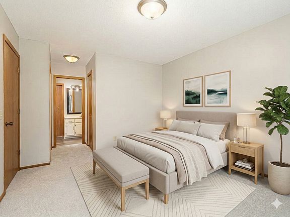 5th image of 423 Whispering River Ln