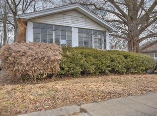 1018 W Marietta St, Decatur, IL 62522