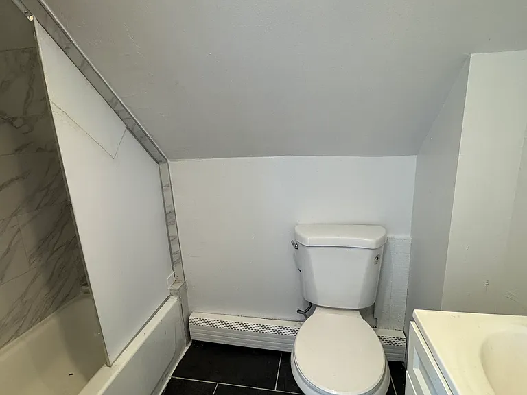 177 Boston Ave #4 — Photo 7