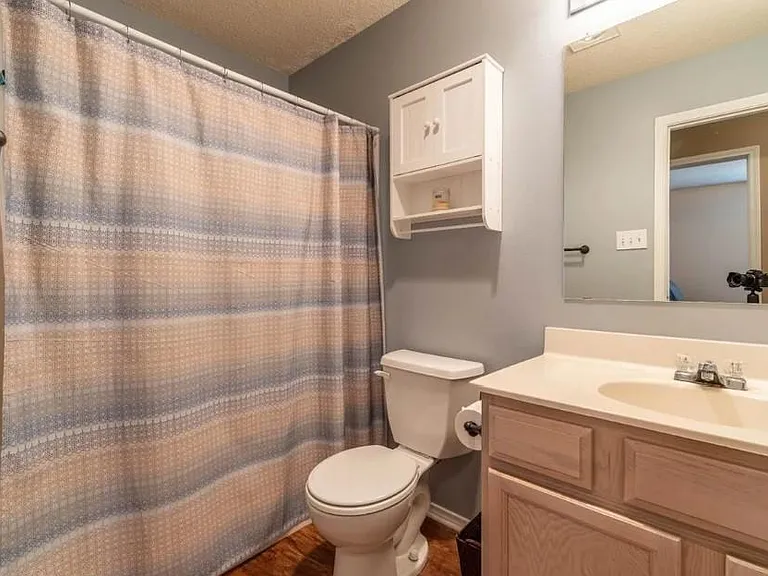 Unit Photo