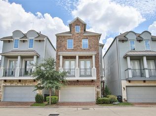 1706 Oak Leaf Pass Dr, Houston, TX 77055
