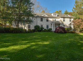 49 Taylor Rd, Mount Kisco, NY 10549