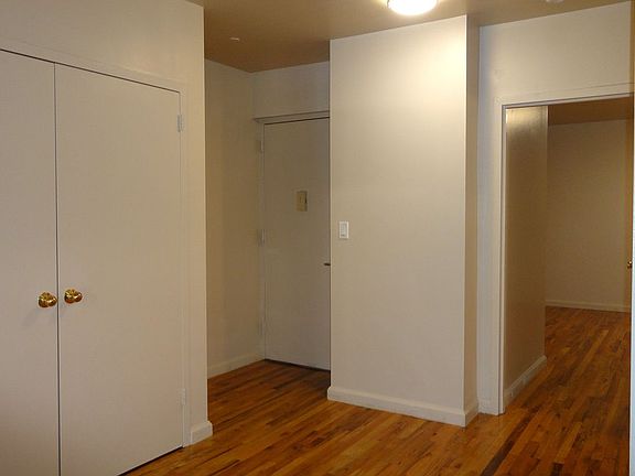 4th image of 1664 Park Ave APT 3C