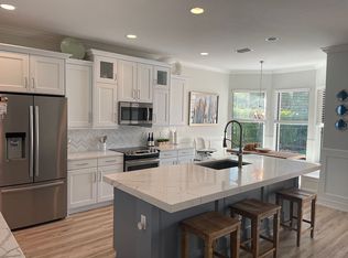 3669 Santaren Ct, Naples, FL 34119