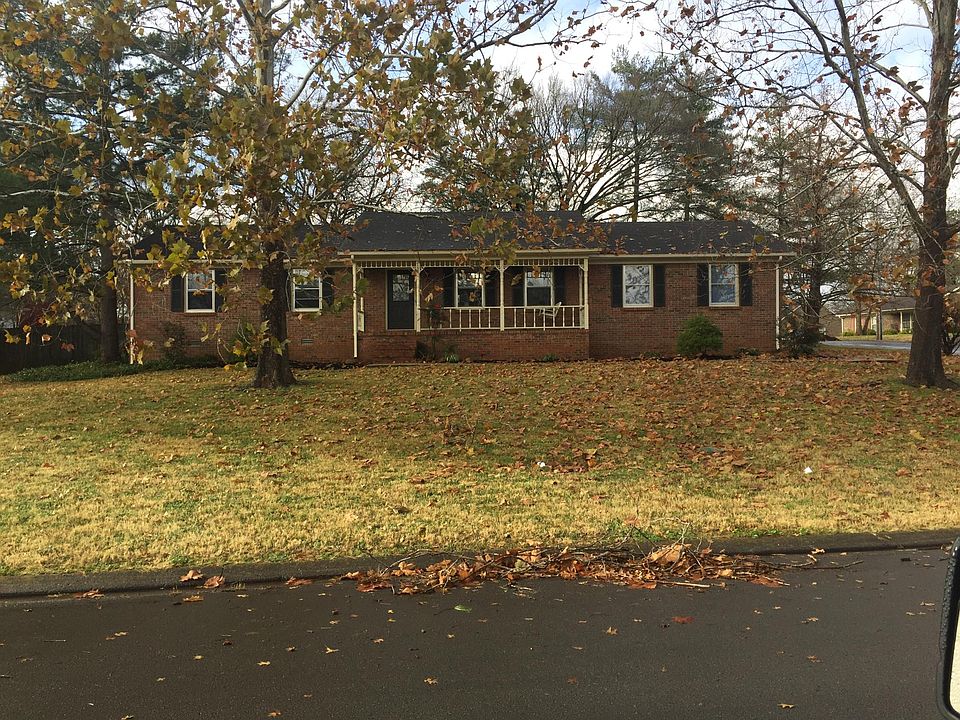 1st image of 2125 Ravenwood Dr