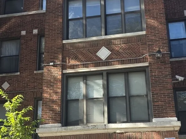 5742 S King Dr #3, Chicago, IL 60637