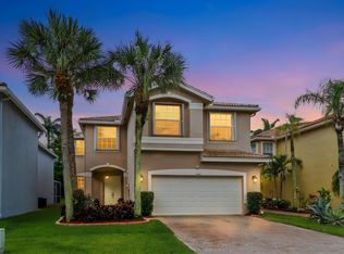 5068 Northern Lights Dr, Greenacres, FL 33463