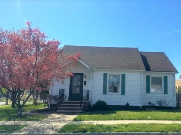 305 Highland Pl, Bound Brook Boro, NJ 08805
