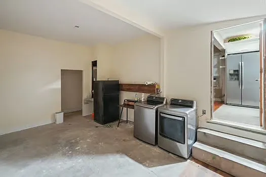 4714 Queen Dr — Photo 16