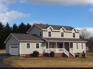 6696 Bradley Rd, Radford, VA 24141