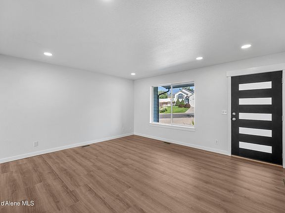5th image of 2875 N Rawhide Ridge Rd