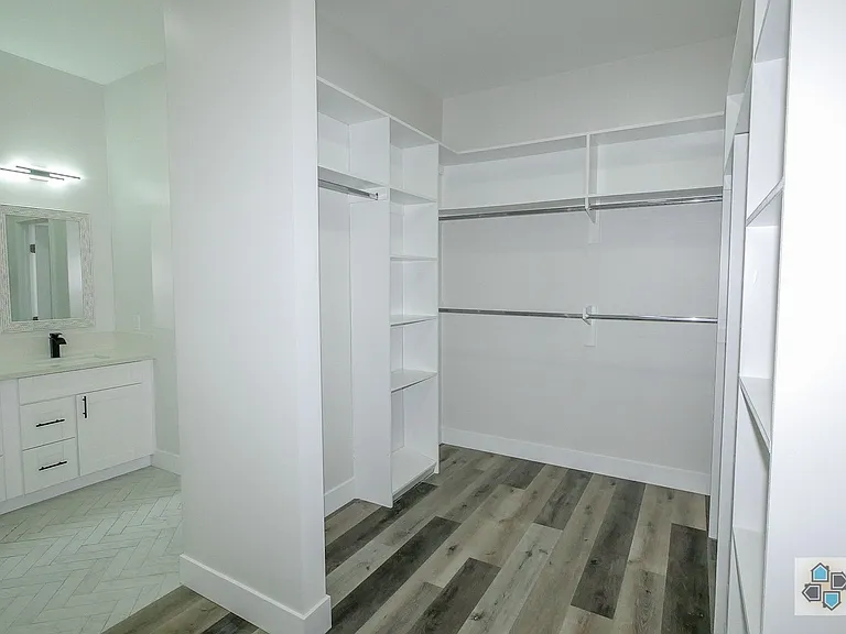 5535-5539 Potomac St — Photo 32