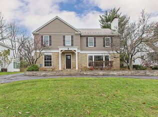 22199 Shelburne Rd, Shaker Heights, OH 44122