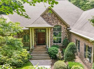 3400 Oxbow Ct, Matthews, NC 28105