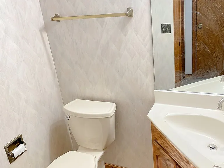2103 Morrie Dr — Photo 16