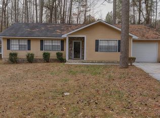 392 Independence Dr, Jonesboro, GA 30238