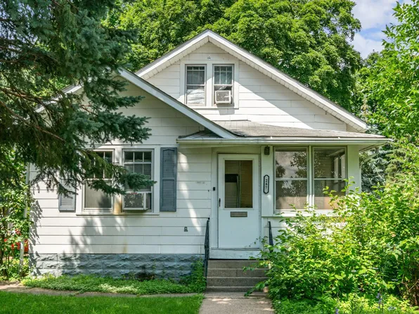 287 Cecelia Pl, Saint Paul, MN 55105