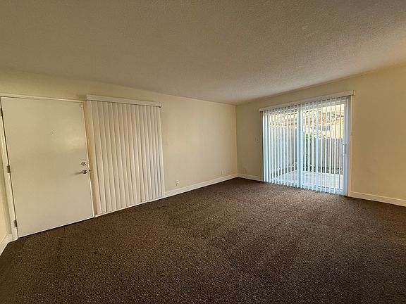4th image of 617 W Ocean Ave APT C