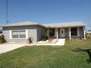 6229 Flame Tree Dr, Apollo Beach, FL 33572