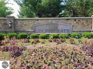 4101 Dornoch Ct #40, Williamsburg, MI 49690