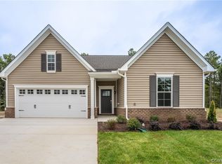 1819 Outrigger Dr, Chester, VA 23836