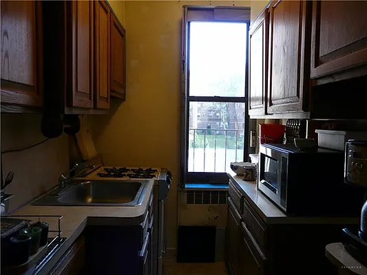 Sold by Triumph Property Group | media 21