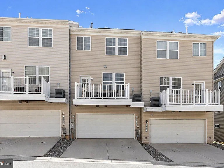 9364 Paragon Way — Photo 27