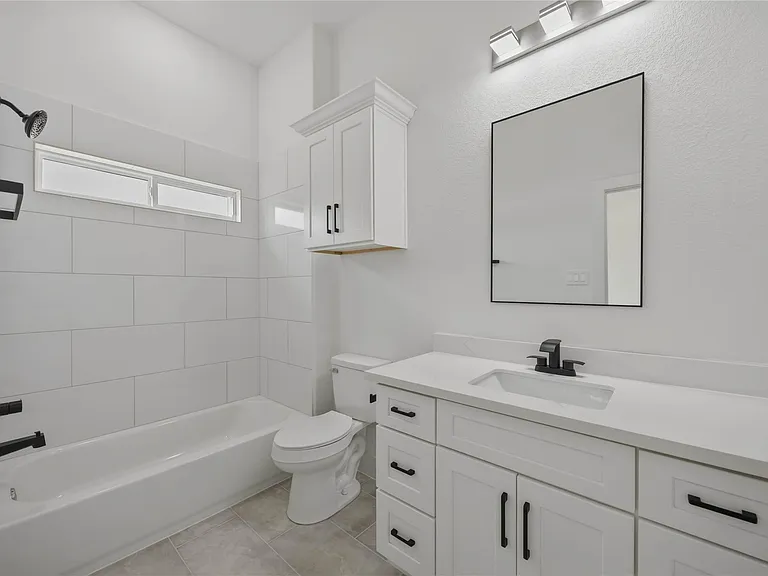 7900 Bowen St #A — Photo 21