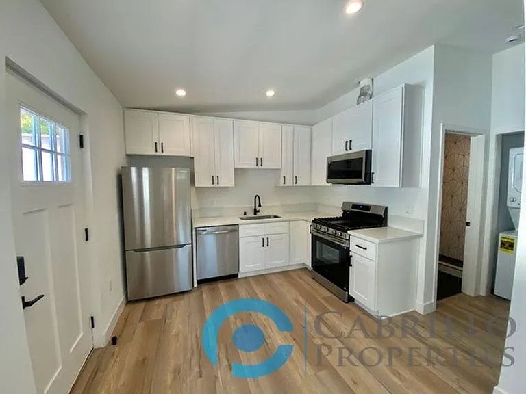5065 Chaparral Way — Photo 1