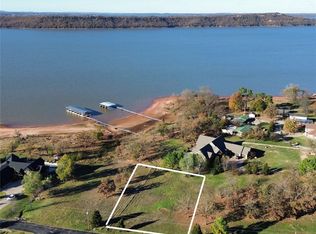 3 Channel Rd, Eufaula, OK 74432