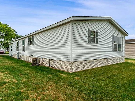 5th image of 2231 Blossom Ln
