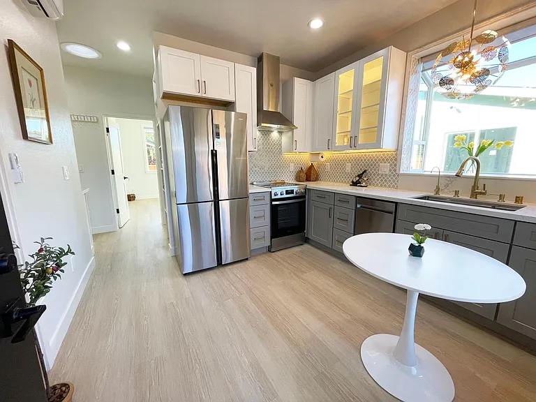 153 N Eldorado St #A — Photo 12