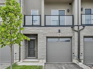 16 Clear Valley Ln, Hamilton, ON L0R1W0