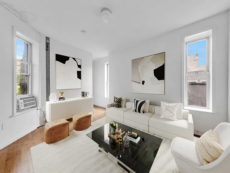 205 W 20th St #4-E — Photo 1