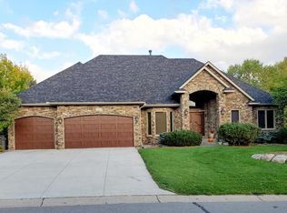 7009 Howard Ln, Eden Prairie, MN 55346