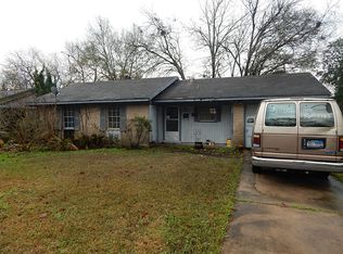 519 Peach Spring Dr, Houston, TX 77037