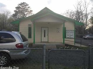 223 Locust St, Conway, AR 72034