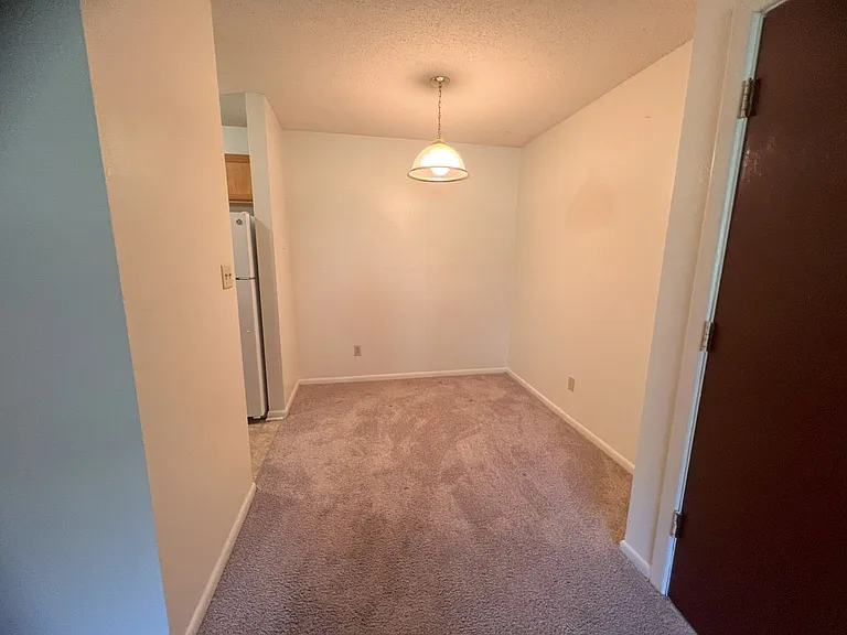 3202 University Dr #K — Photo 3