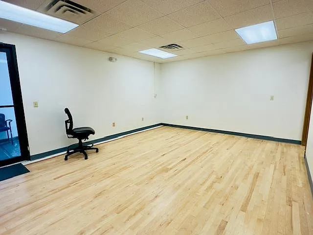 18 Sportsman Dr — Photo 17
