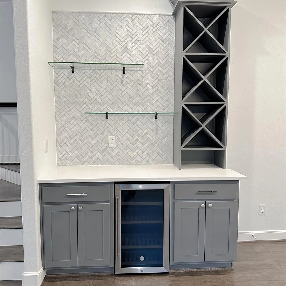 3 bed, 2.5 bath, 2496 sqft, $5,300 — Photo 4