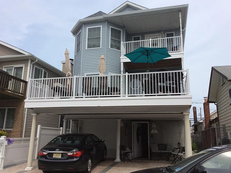 88 California St — Photo 1