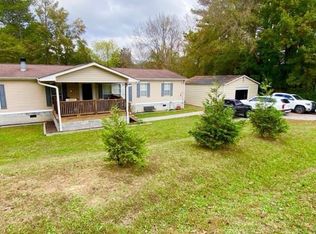 284 Baker Cir SE, Calhoun, GA 30701