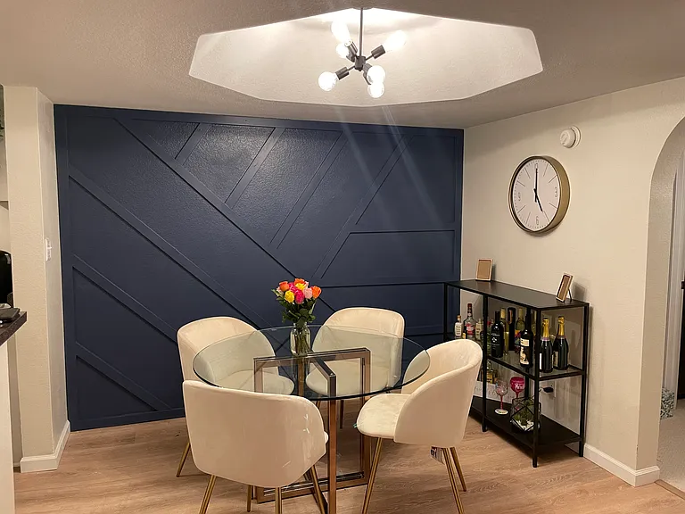 1880 E Morten Ave #216 — Photo 4