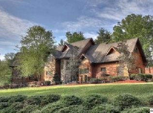 2740 Owls Cove Way, Sevierville, TN 37862