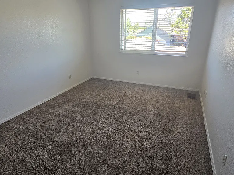 Upstairs bedroom 1
